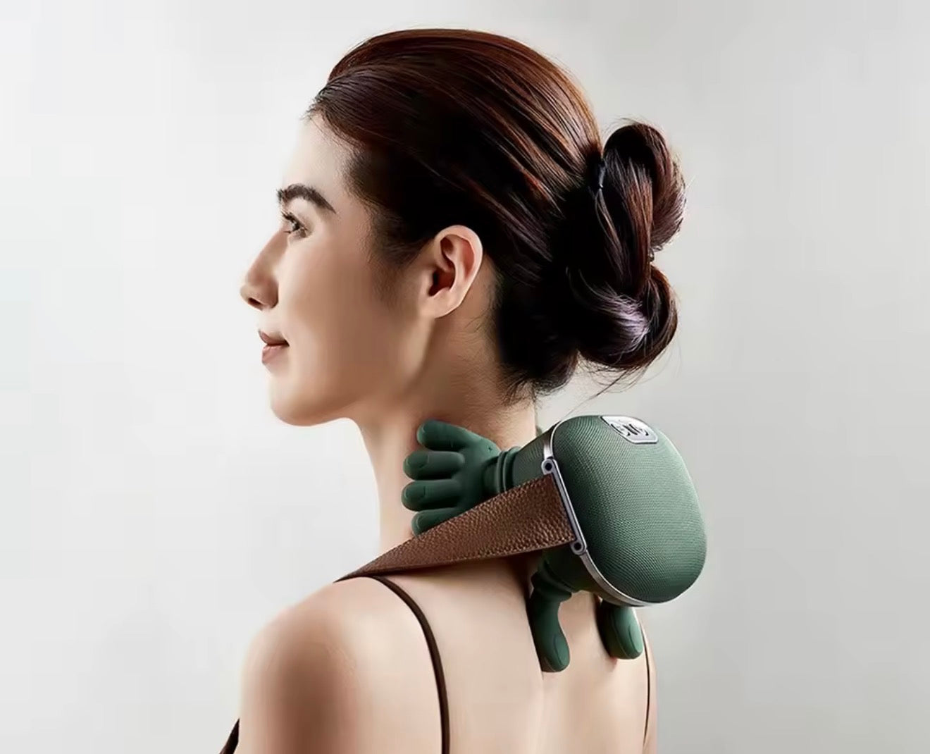 Livyaa SootheTouch Precision Massager